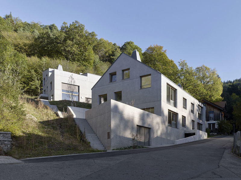 JRA two houses YZ 01